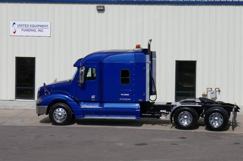 2008 columbia freightliner